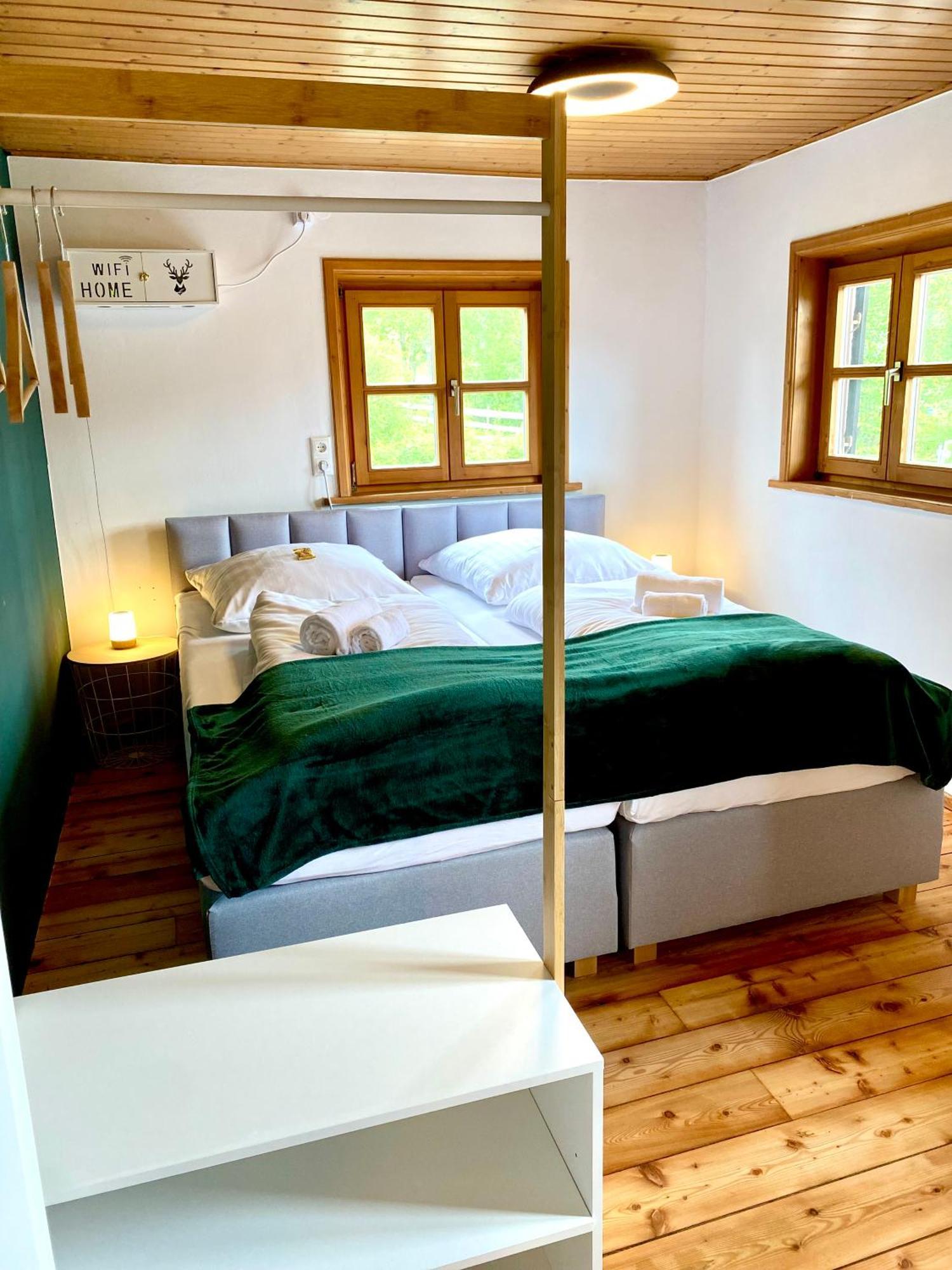 Apartment Breitenstein In Historischem Bauernhaus フィッシュバッハウ エクステリア 写真